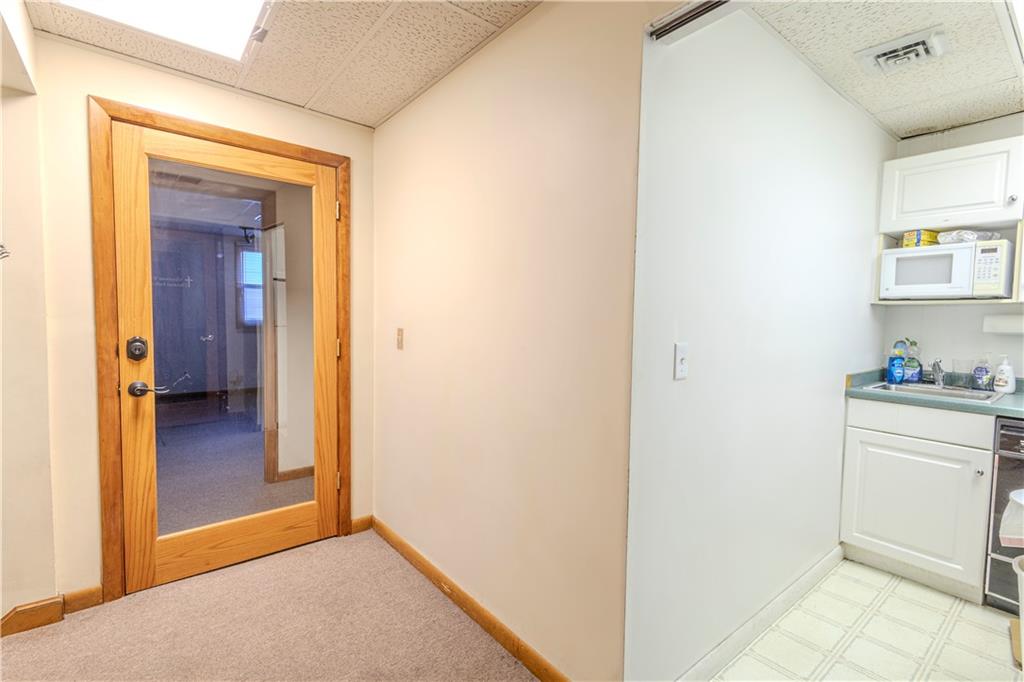 11 George Street Unit 2a Property Photo 8