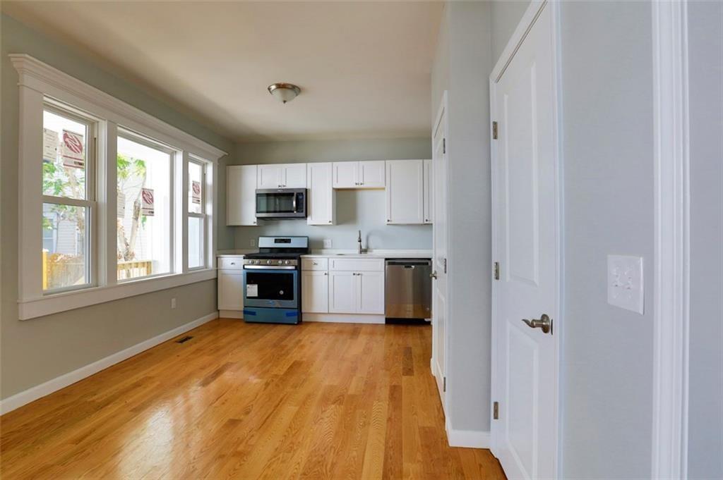 100 Penn Street Property Photo 19