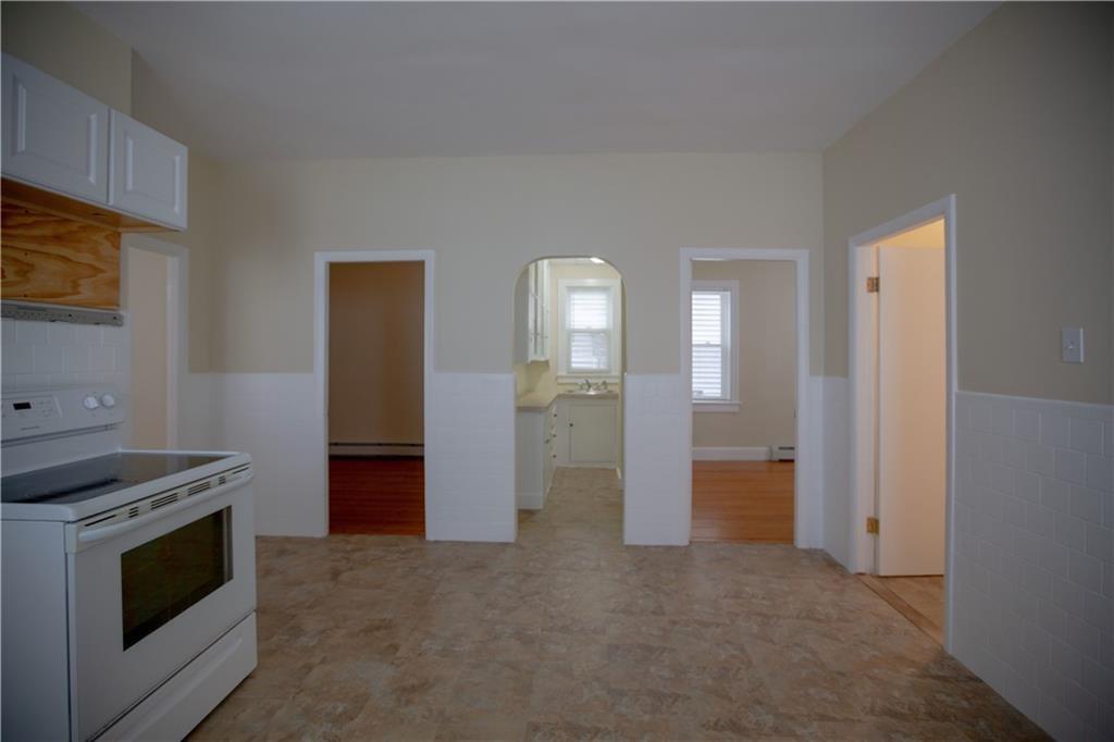 98 Penn Street Property Photo 14