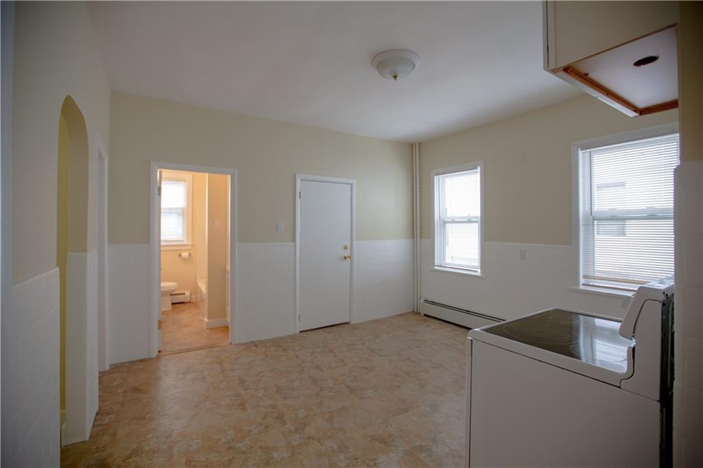 98 Penn Street Property Photo 16