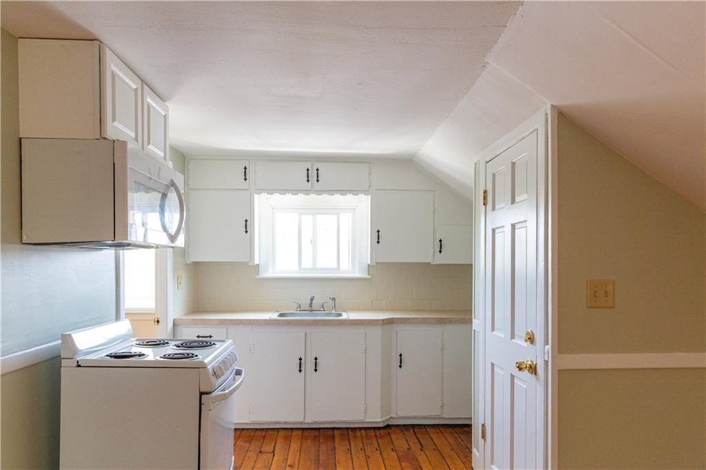 98 Penn Street Property Photo 31