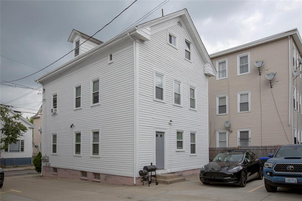 98 Penn Street Property Photo 40
