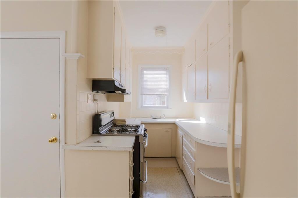 102 Penn Street Property Photo 16