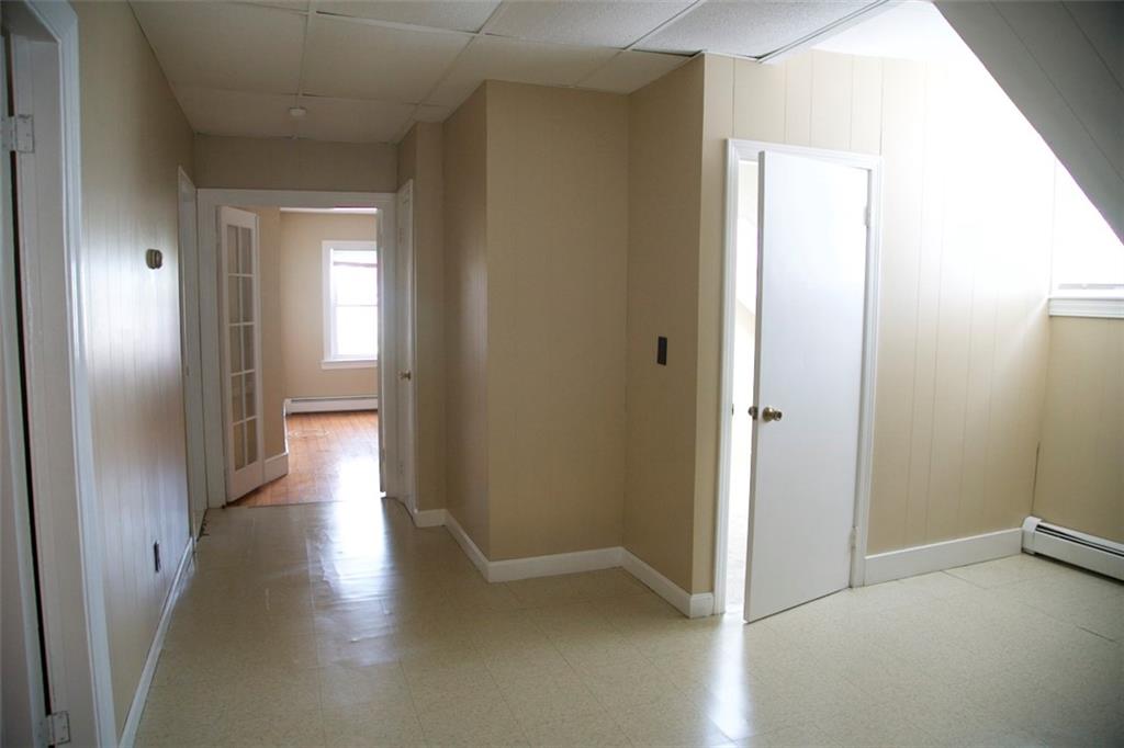 102 Penn Street Property Photo 31
