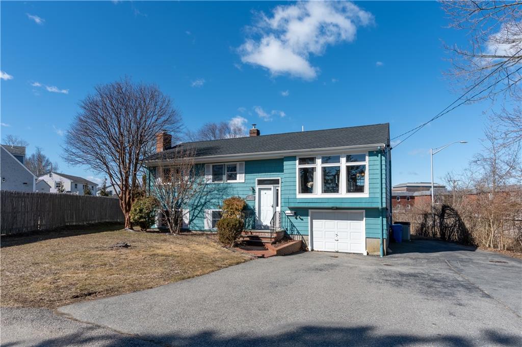 20 Casey Drive Property Photo 1