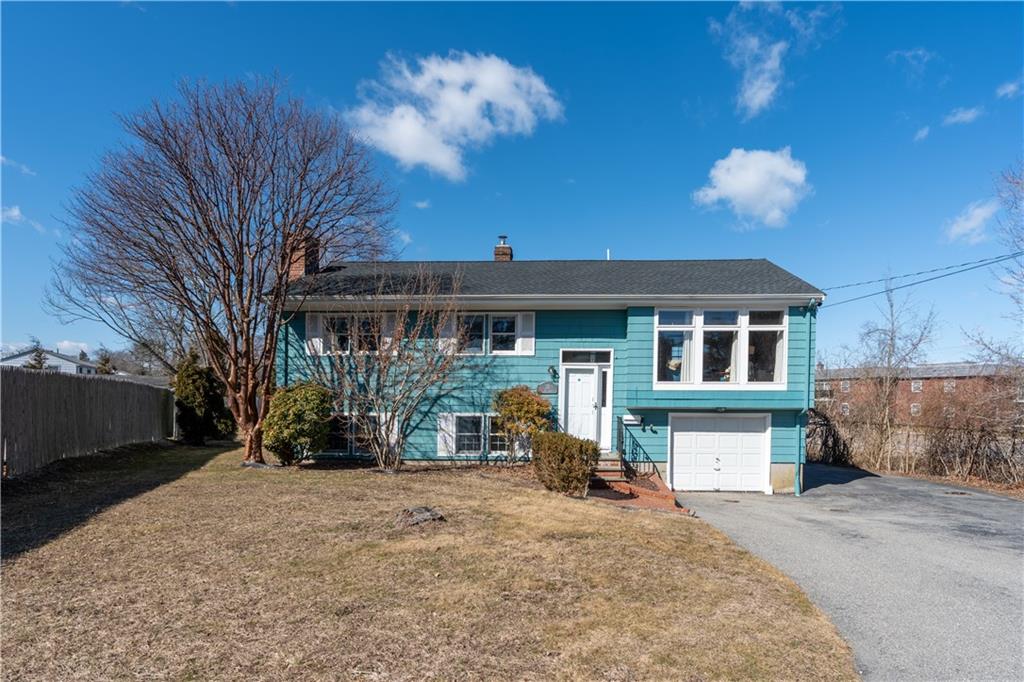 20 Casey Drive Property Photo 2