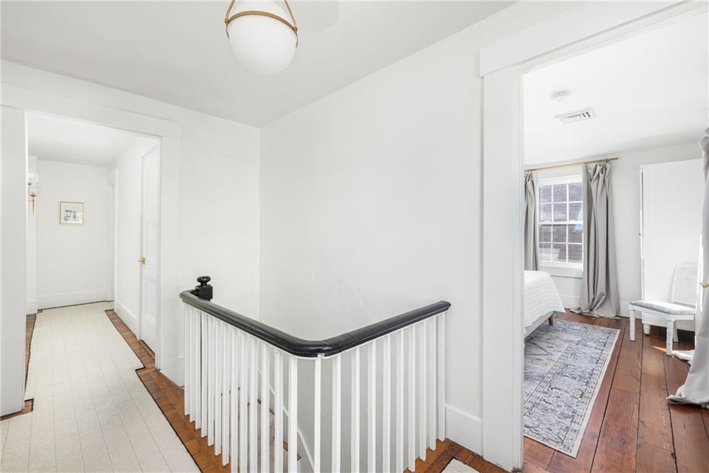 17 Old Beach Road Property Photo 26