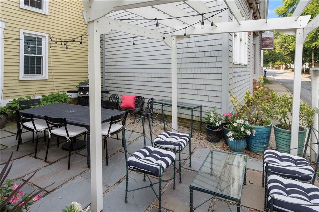 17 Old Beach Road Property Photo 38