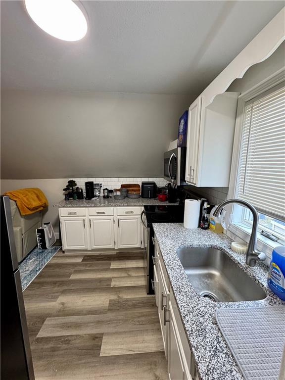 15 Rock Street Unit 2 Property Photo 2