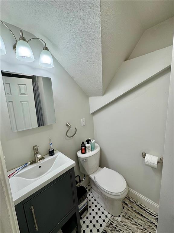 15 Rock Street Unit 2 Property Photo 7