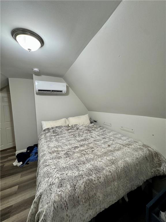 15 Rock Street Unit 2 Property Photo 11