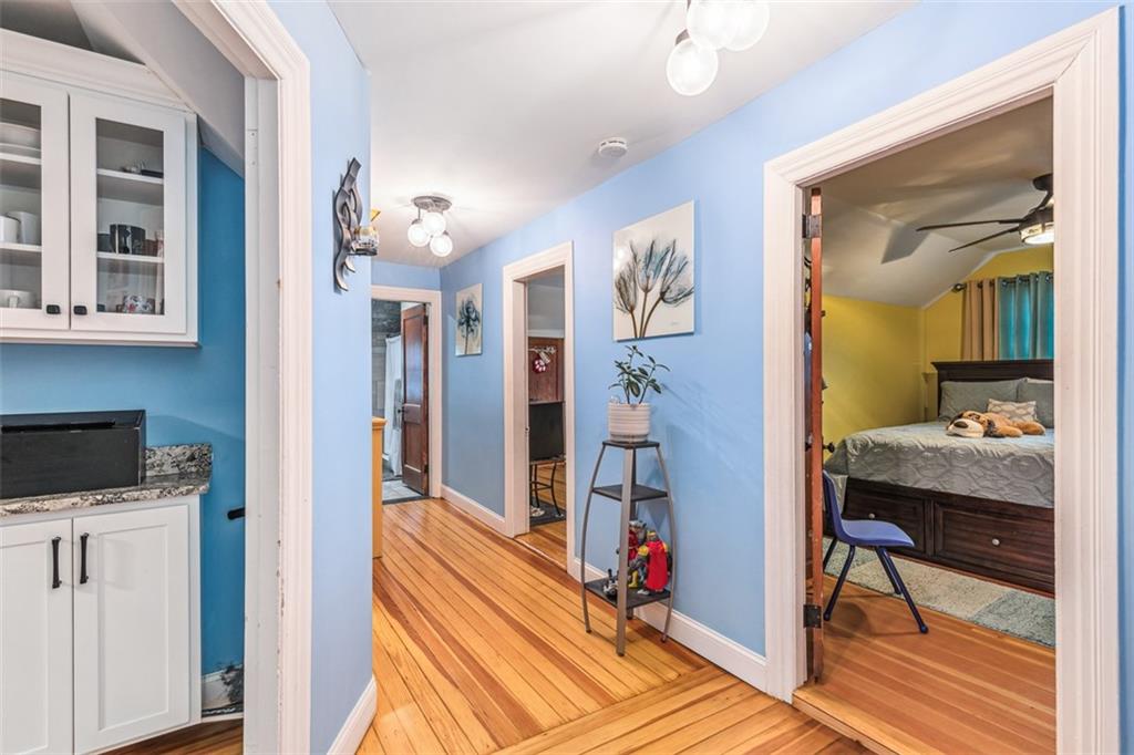 300 Farmington Avenue Property Photo 33