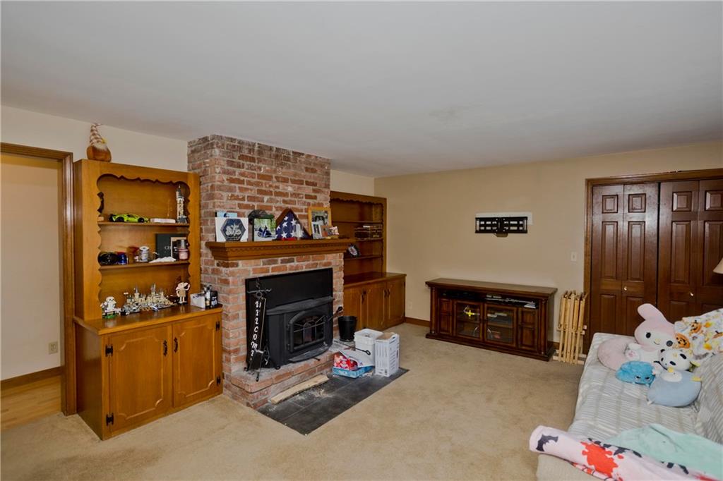 621 Black Plain Road Property Photo 12