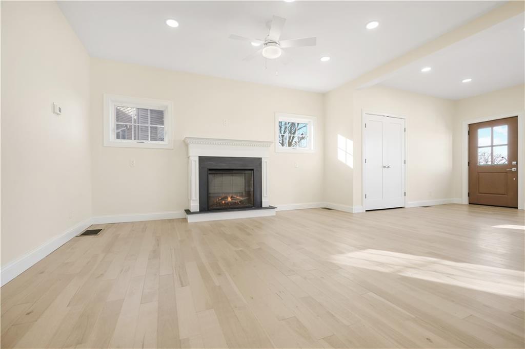 144 Bailey Street Property Photo 11