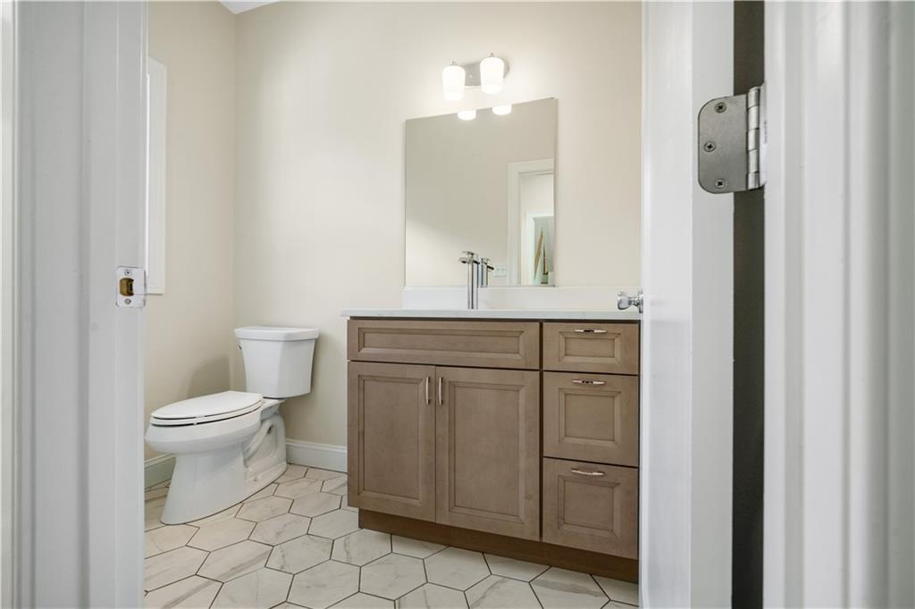 144 Bailey Street Property Photo 33