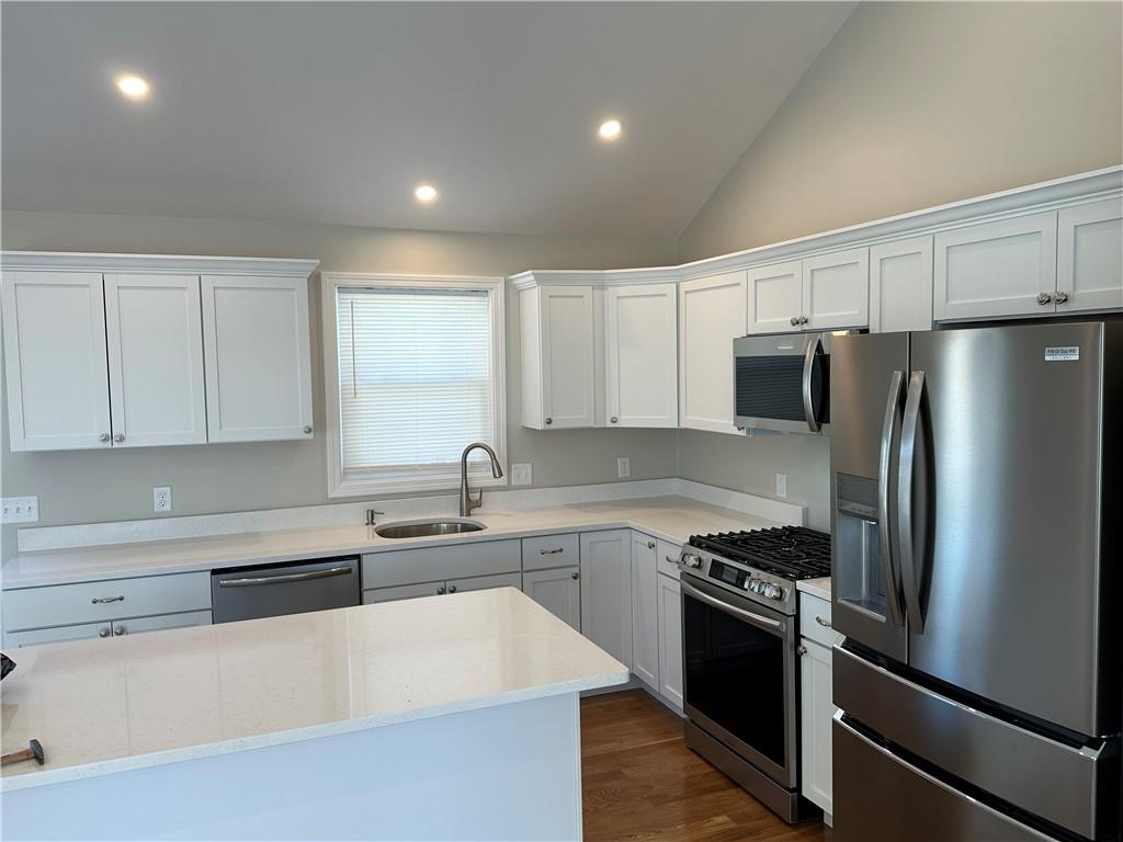 99 Draper Street Property Photo 13