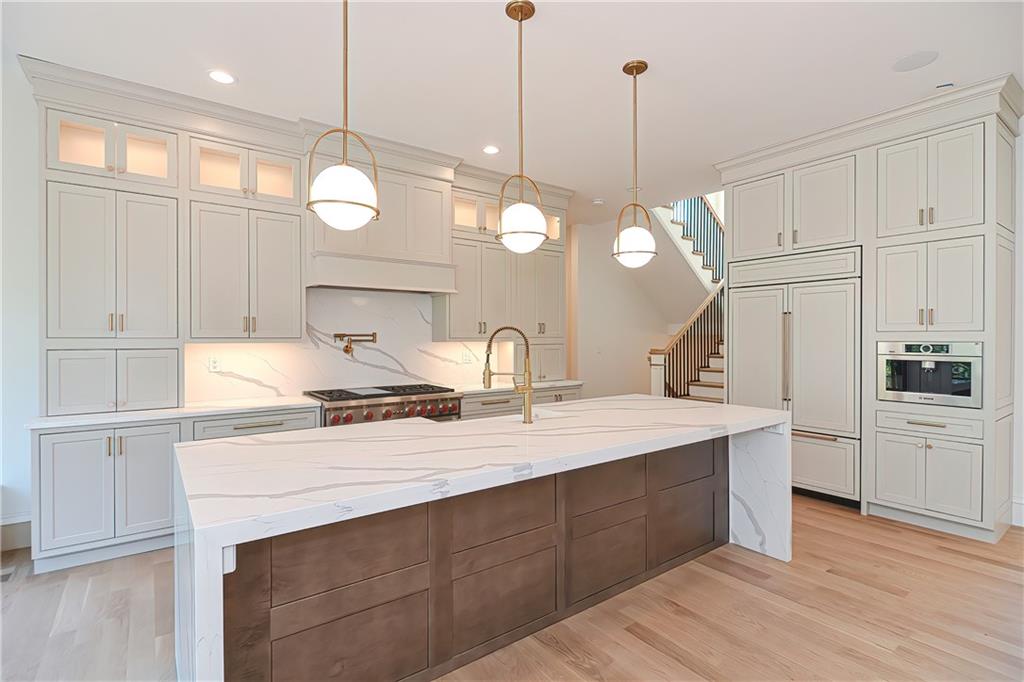 10 Linden Avenue Property Photo 4