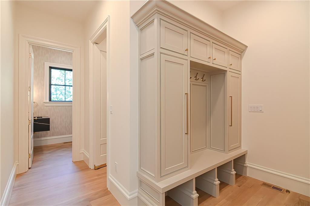 10 Linden Avenue Property Photo 13