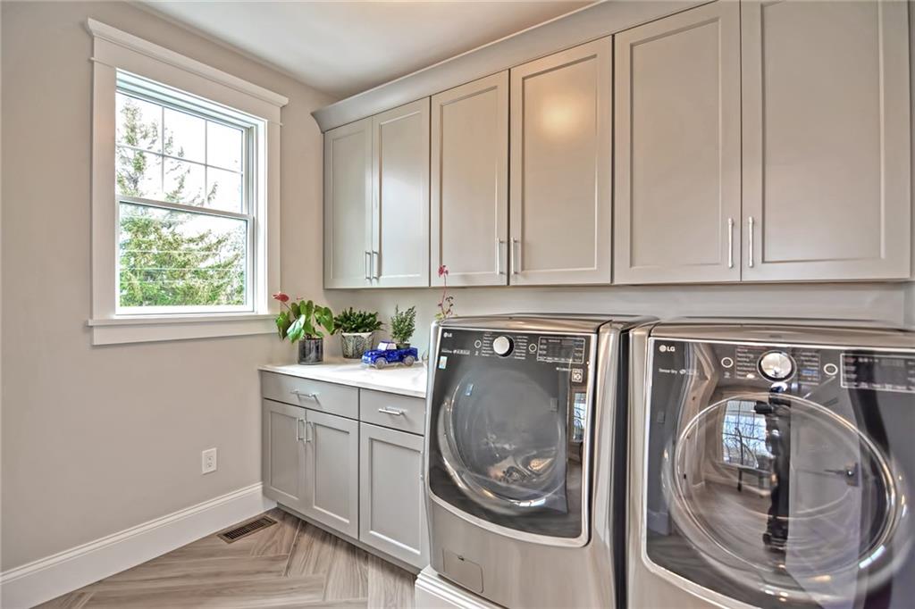 10 Linden Avenue Property Photo 14