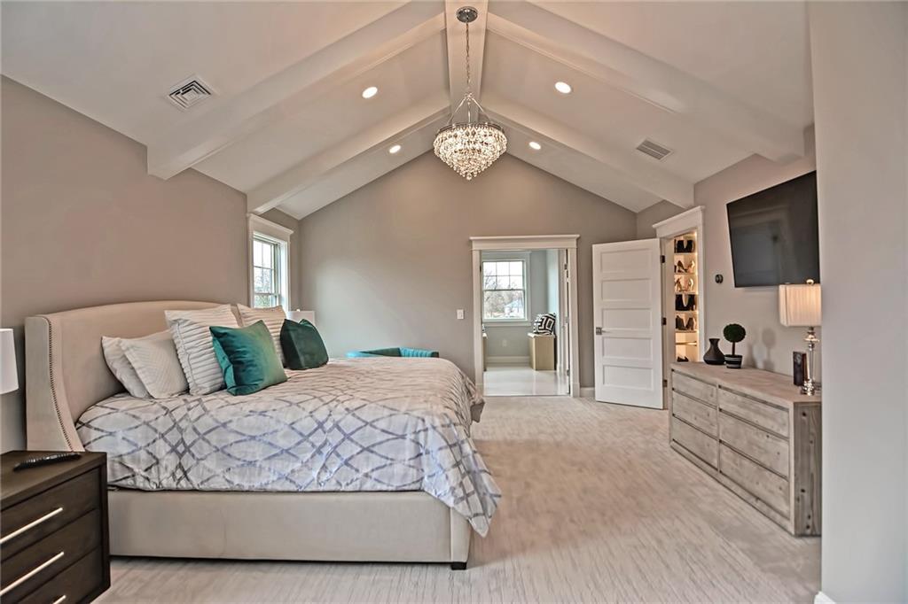 10 Linden Avenue Property Photo 18