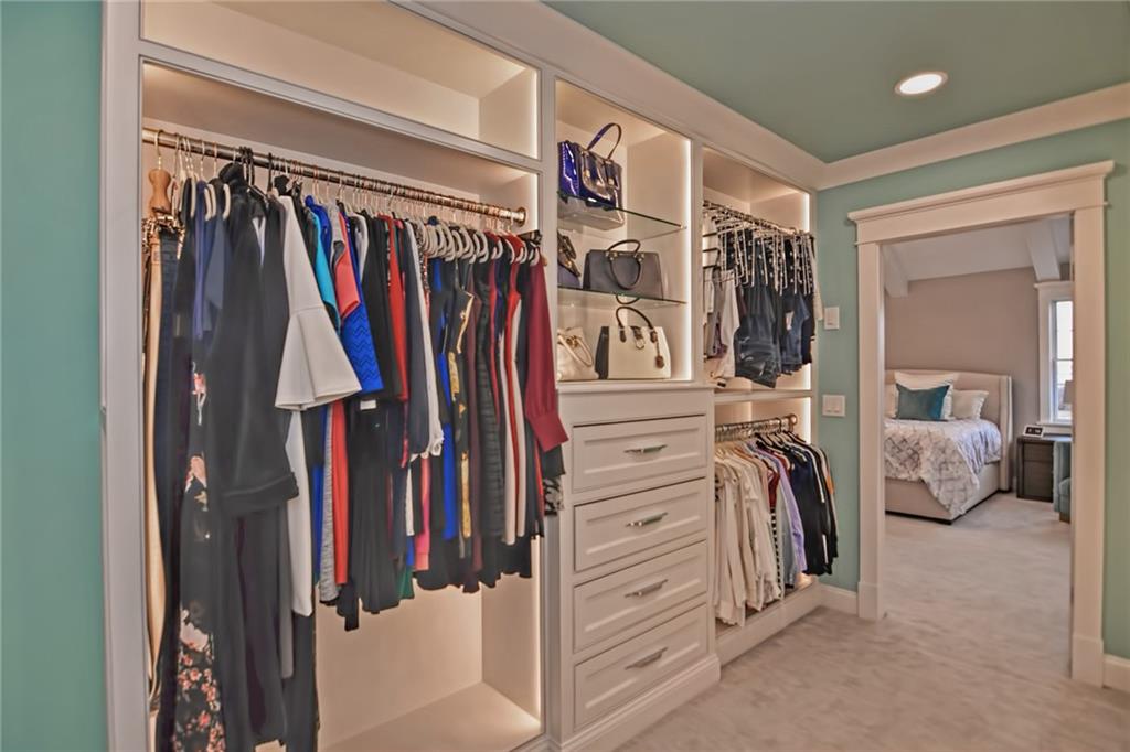 10 Linden Avenue Property Photo 24