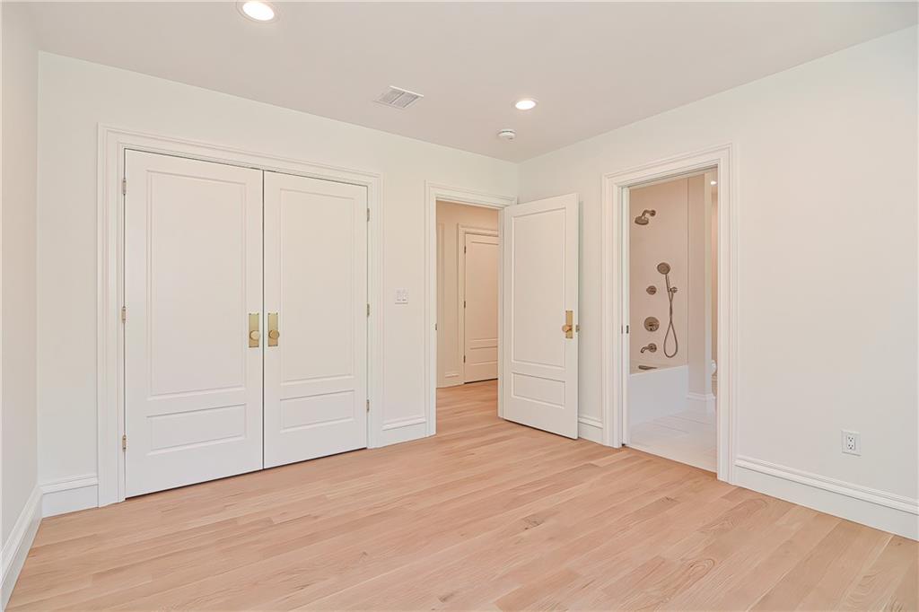 10 Linden Avenue Property Photo 25