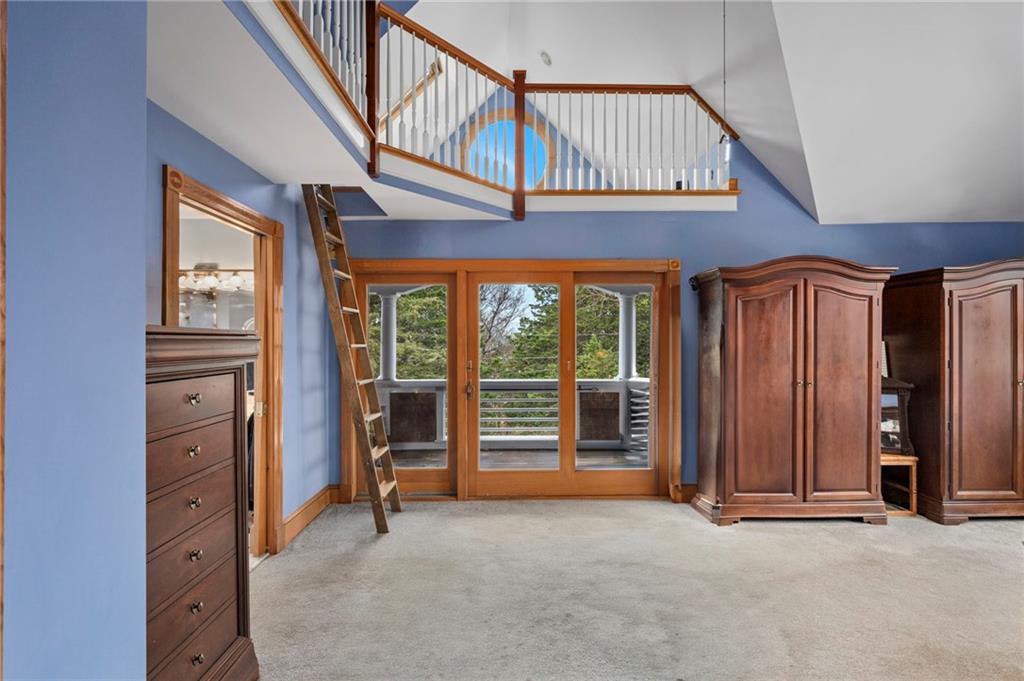 4 Pokanoket Trail Property Photo 21