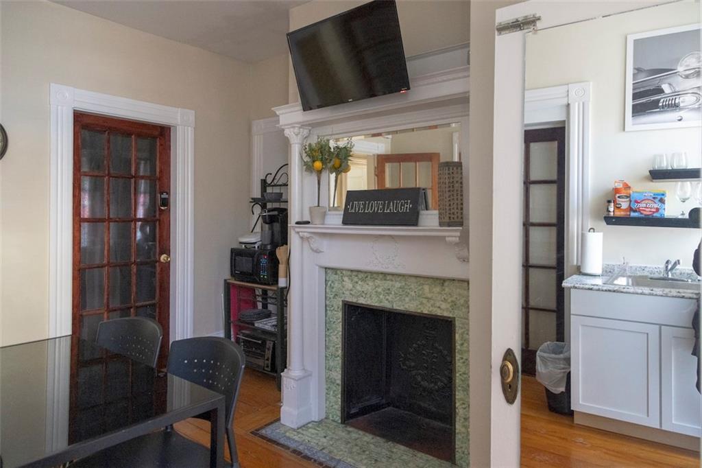 271 273 Broadway Property Photo 16