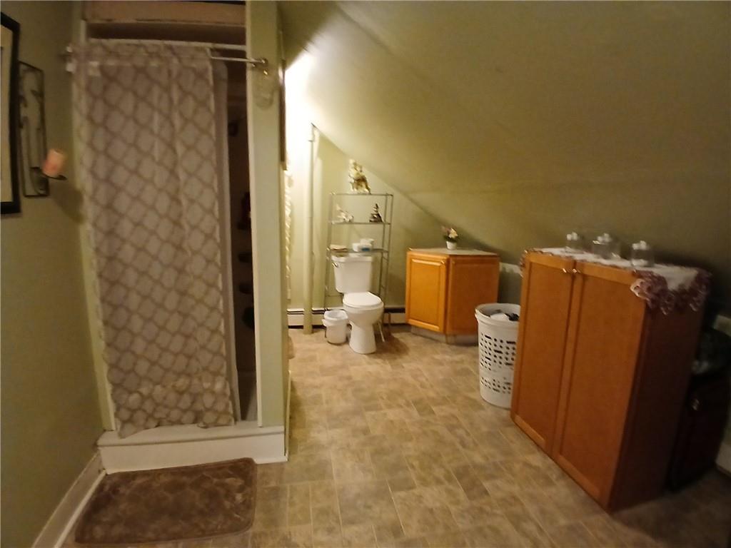 35 33 Vandewater Street Property Photo 18