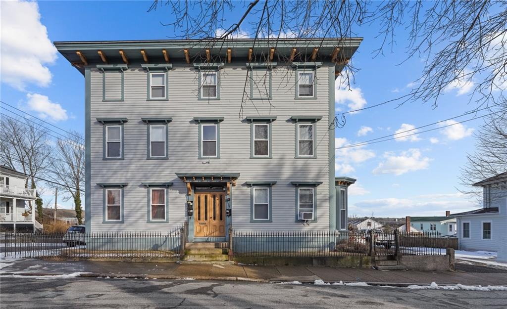 154 Peirce Street Property Photo 1