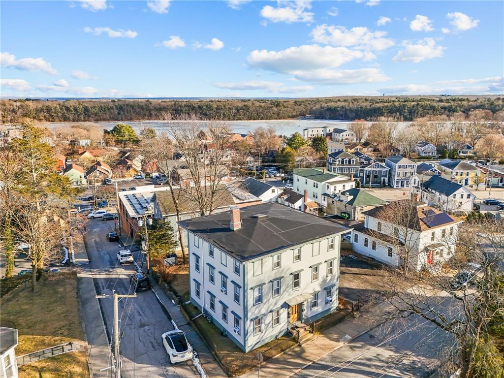154 Peirce Street Property Photo 6