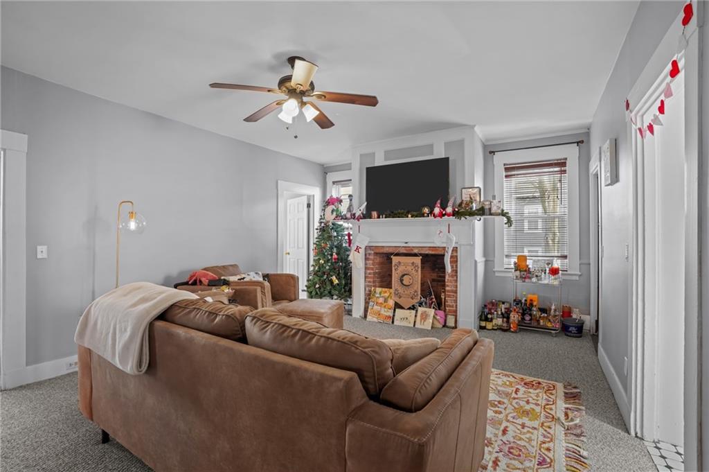 154 Peirce Street Property Photo 8