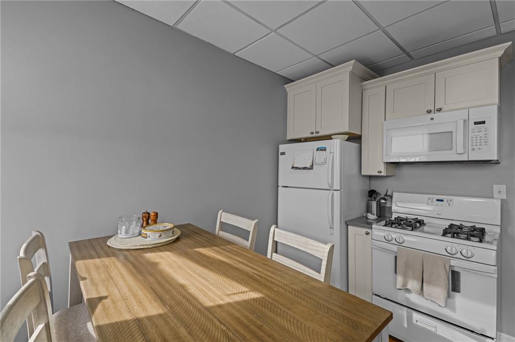 154 Peirce Street Property Photo 25