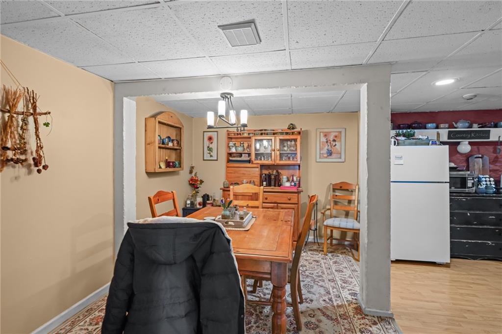154 Peirce Street Property Photo 45