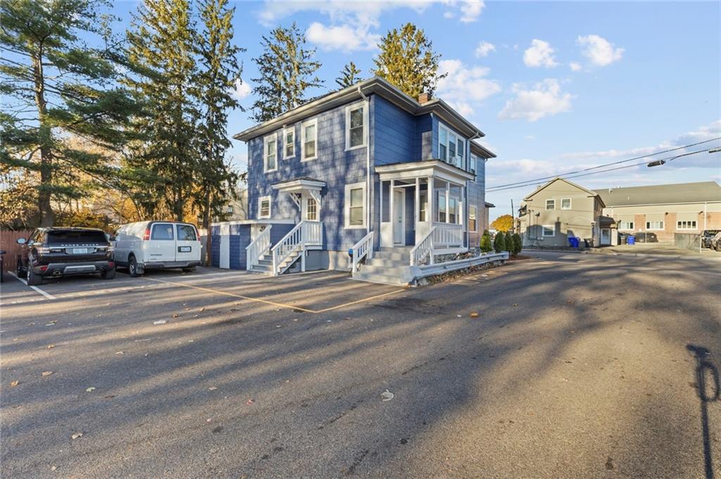 14 Pond Street Property Photo 3