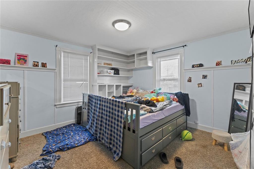 14 Pond Street Property Photo 22