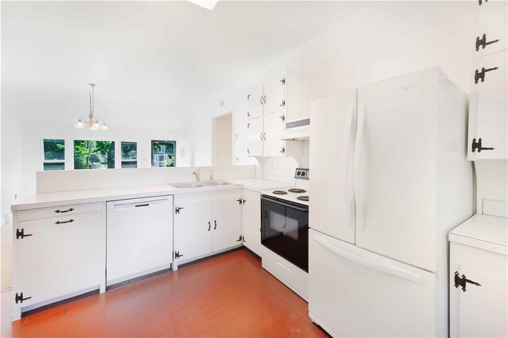 40 Catherine Street Property Photo 13