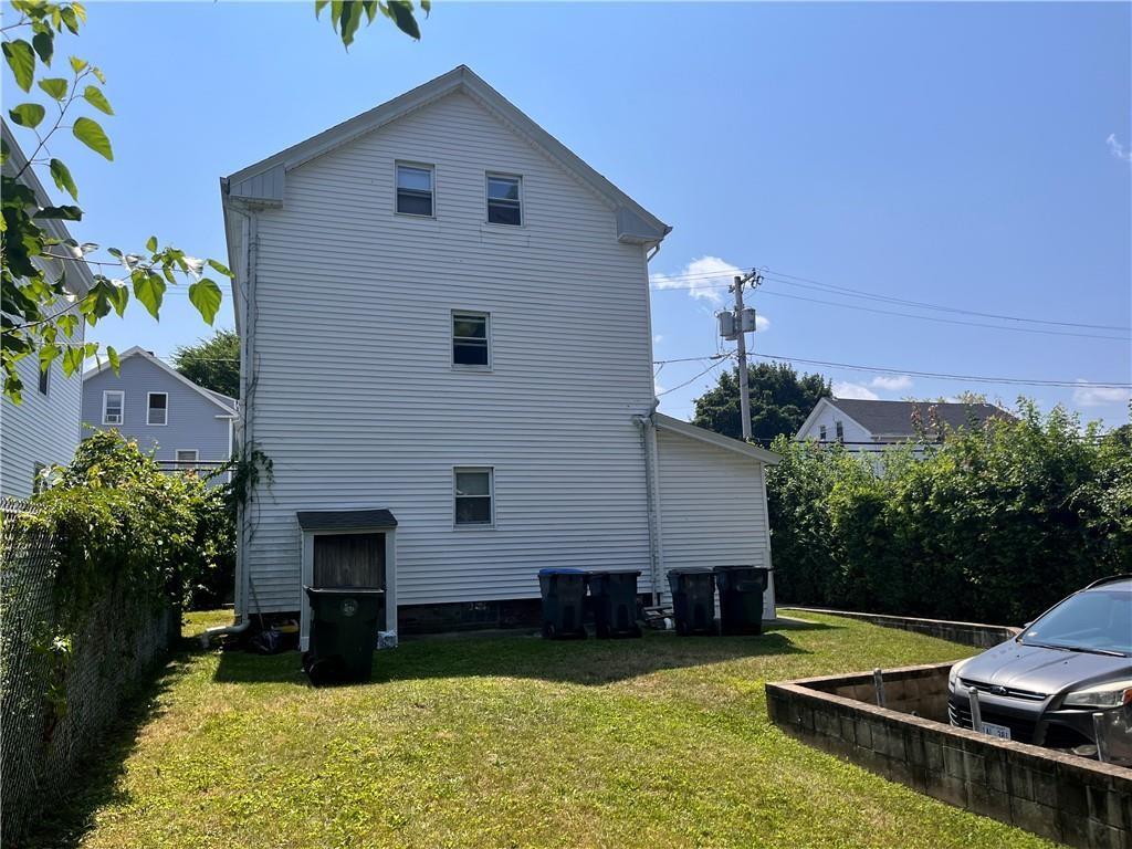927 Branch Avenue Property Photo 13