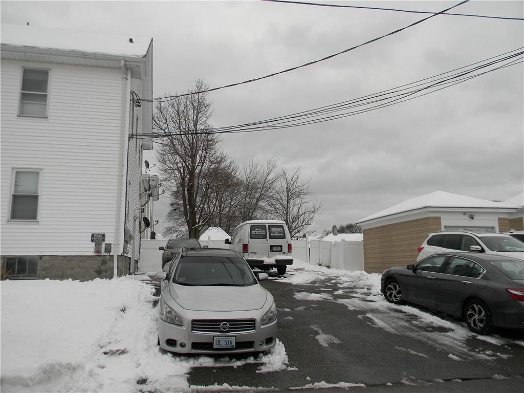 136 Oakdale Avenue Property Photo 1