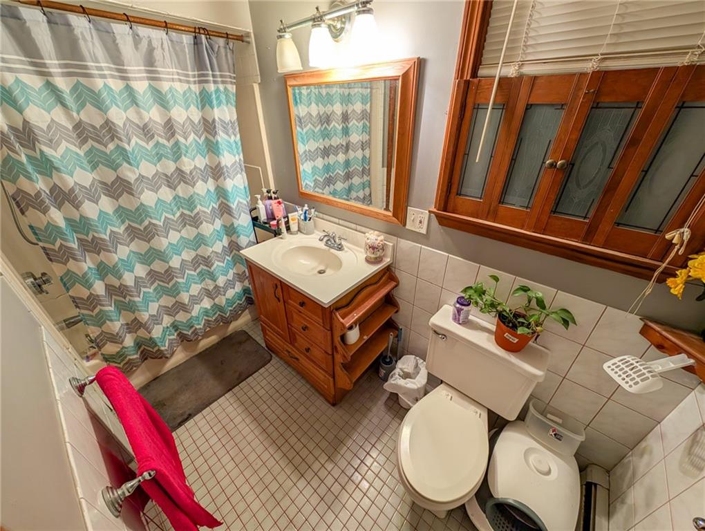 43 Summit Street Property Photo 7