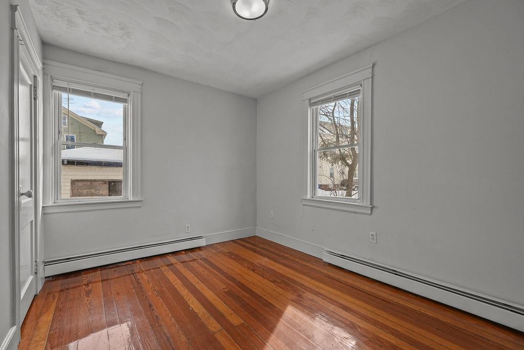 13 Suffolk Street Property Photo 16