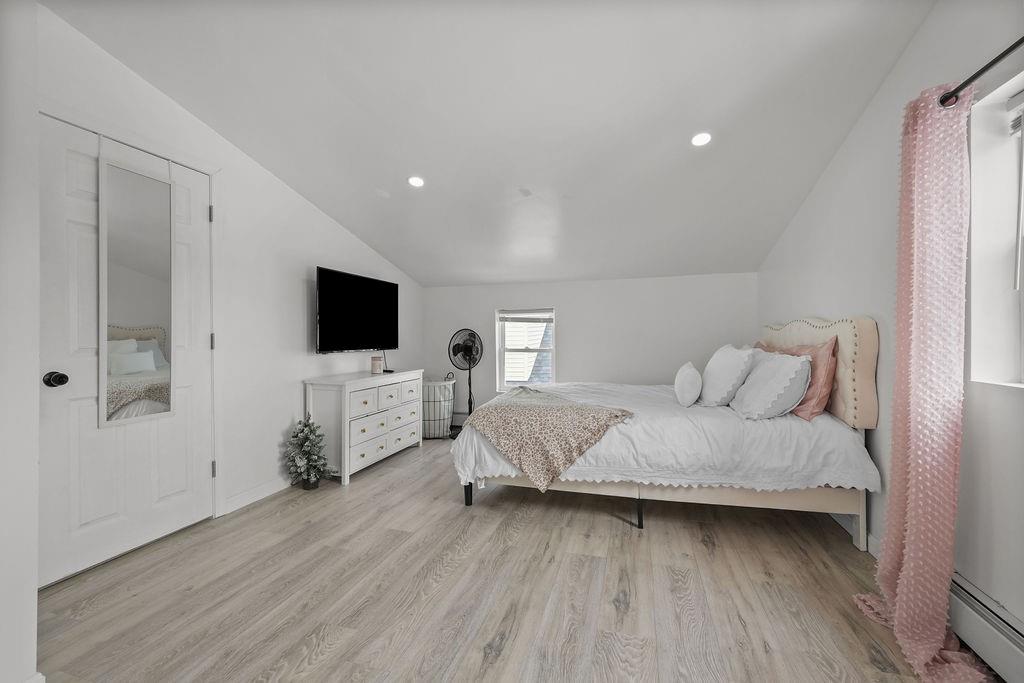 13 Suffolk Street Property Photo 17