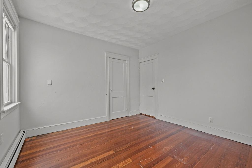 13 Suffolk Street Property Photo 23