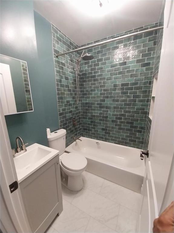 786 Social Street Property Photo 12