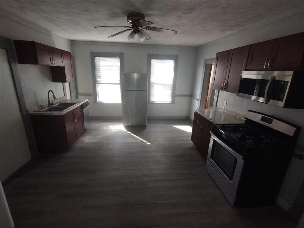 786 Social Street Property Photo 27