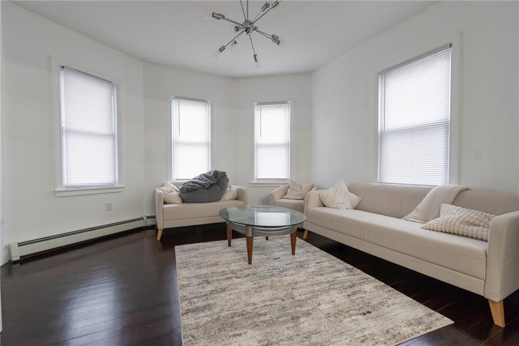 122 Hudson Street Property Photo 6