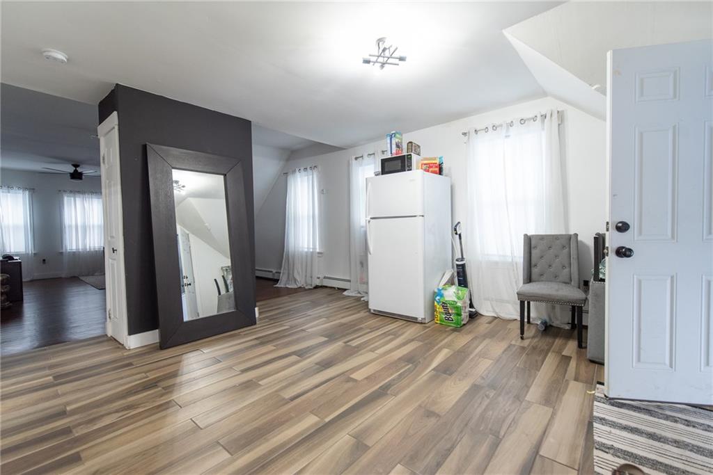 122 Hudson Street Property Photo 10