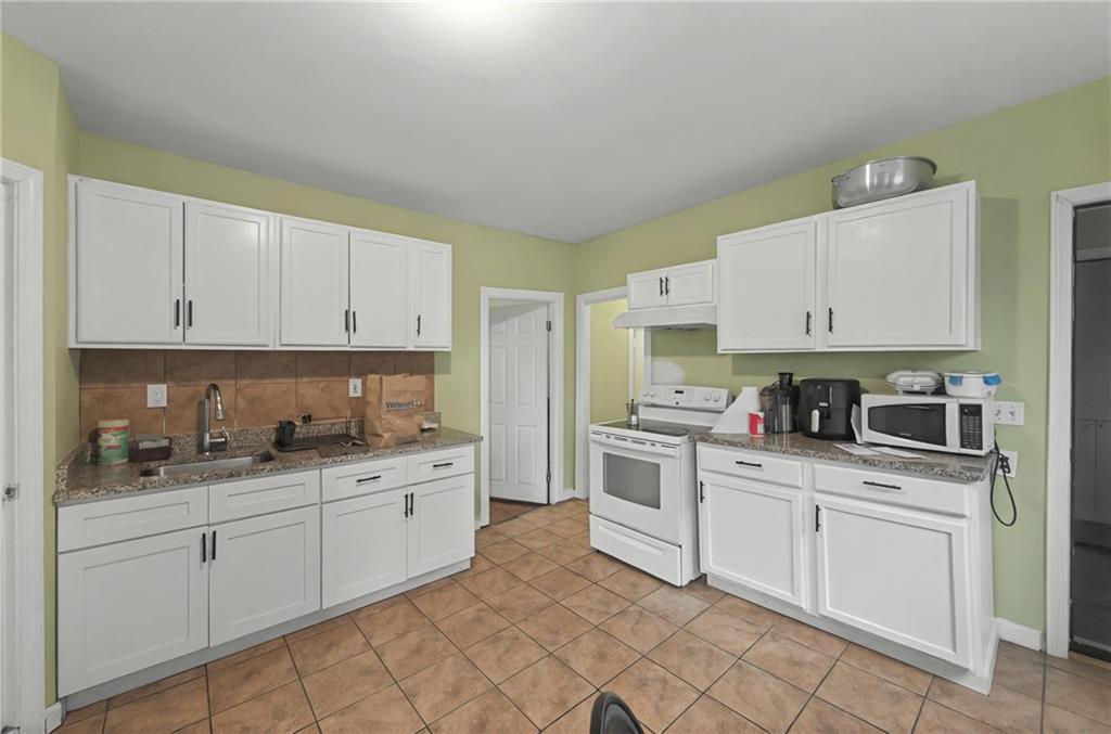 41 Joslin Street Property Photo 12