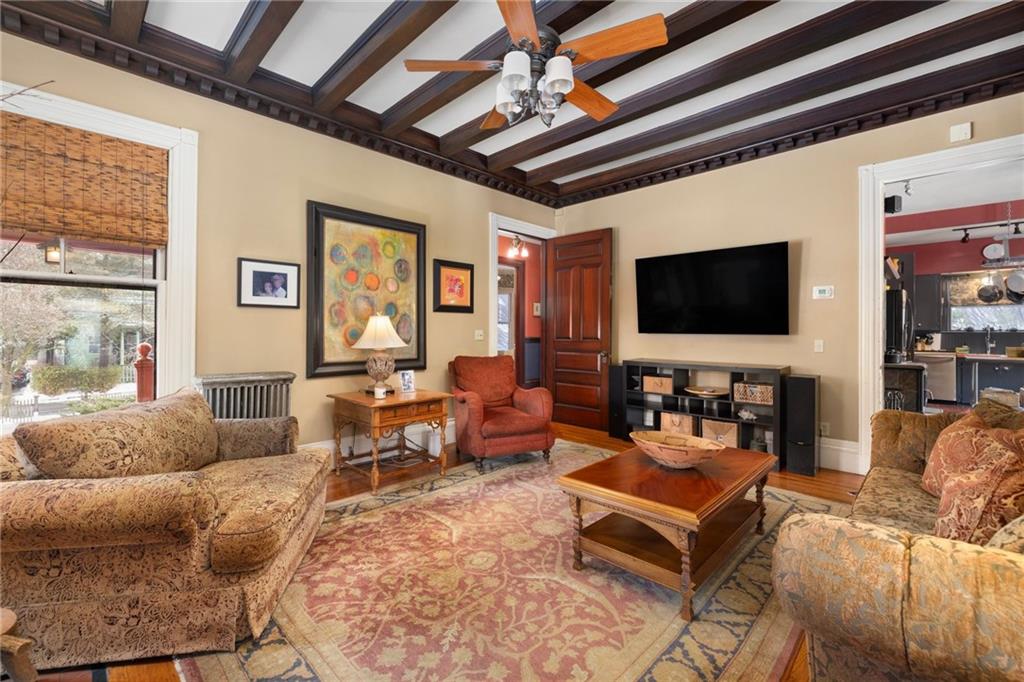 35 Larch Street Property Photo 7