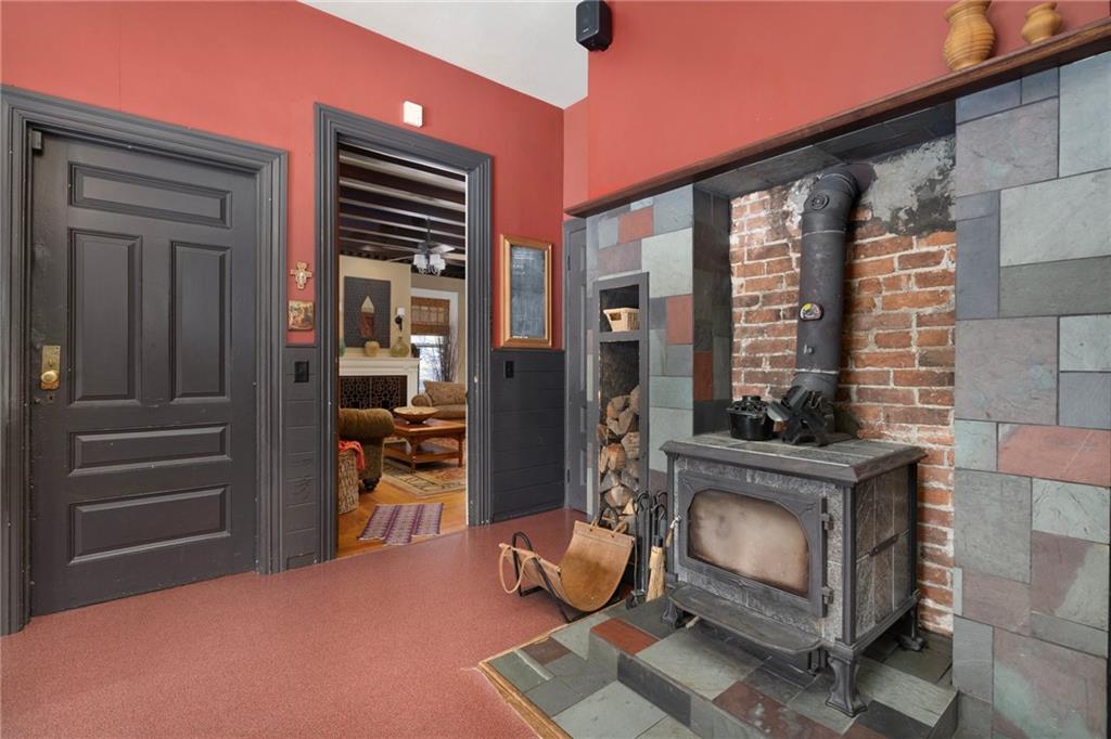 35 Larch Street Property Photo 11